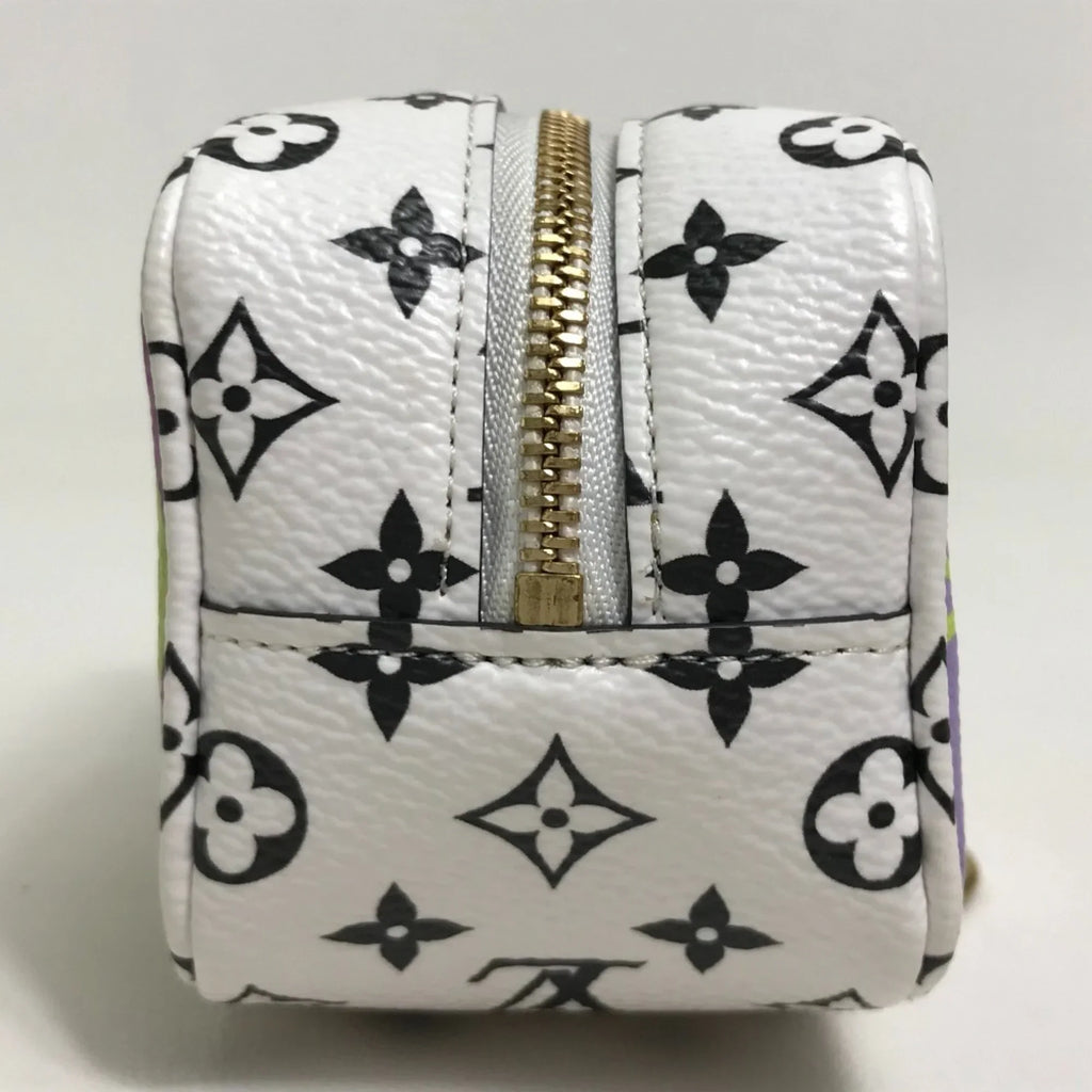 Pre-Owned LOUIS VUITTON M67669 Monogram Giant Portomone Cube Accessory Pouch Canvas Women's White/Multicolor (Good)