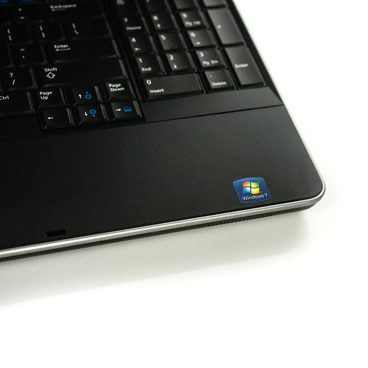 Used Latitude E6540 Laptop i7 Dual-Core 4GB 500GB Win 10 Pro B v.WCA