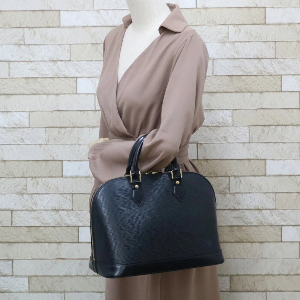 Pre-Owned LOUIS VUITTON Louis Vuitton Handbag Epi Arma M52142 Black Noir Ladies Leather (Fair)