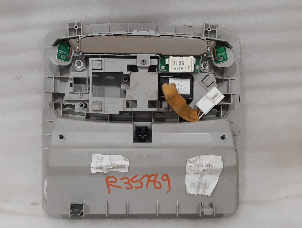 Pre-Owned 17 18 Nissan Altima Sentra Overhead Roof Console OEM (Good)