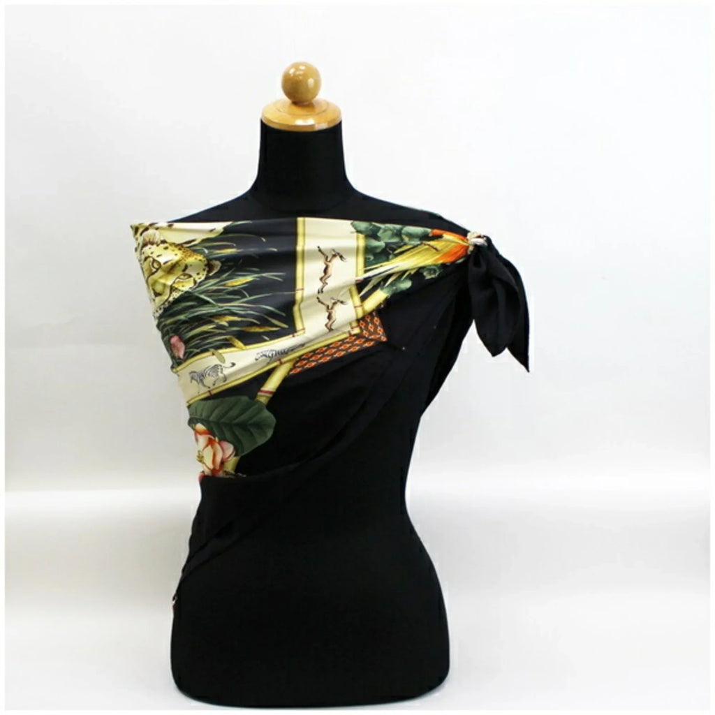 Pre-Owned Salvatore Ferragamo Scarf Muffler Leopard Print Black Women's Panda Animal (Good)