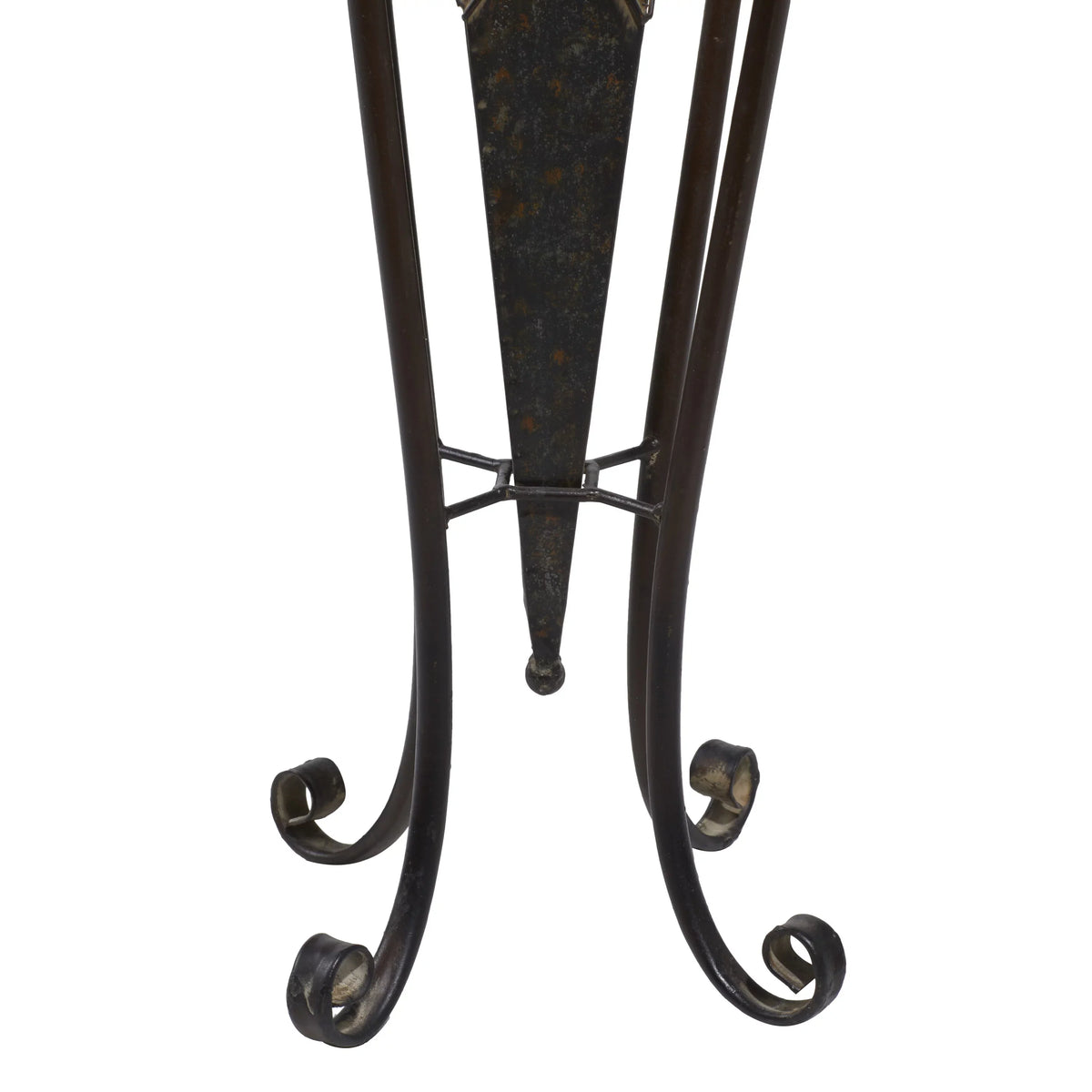 DecMode 30", 28"H Indoor Outdoor Brown Metal Planter with Scroll Stand (2 Count)